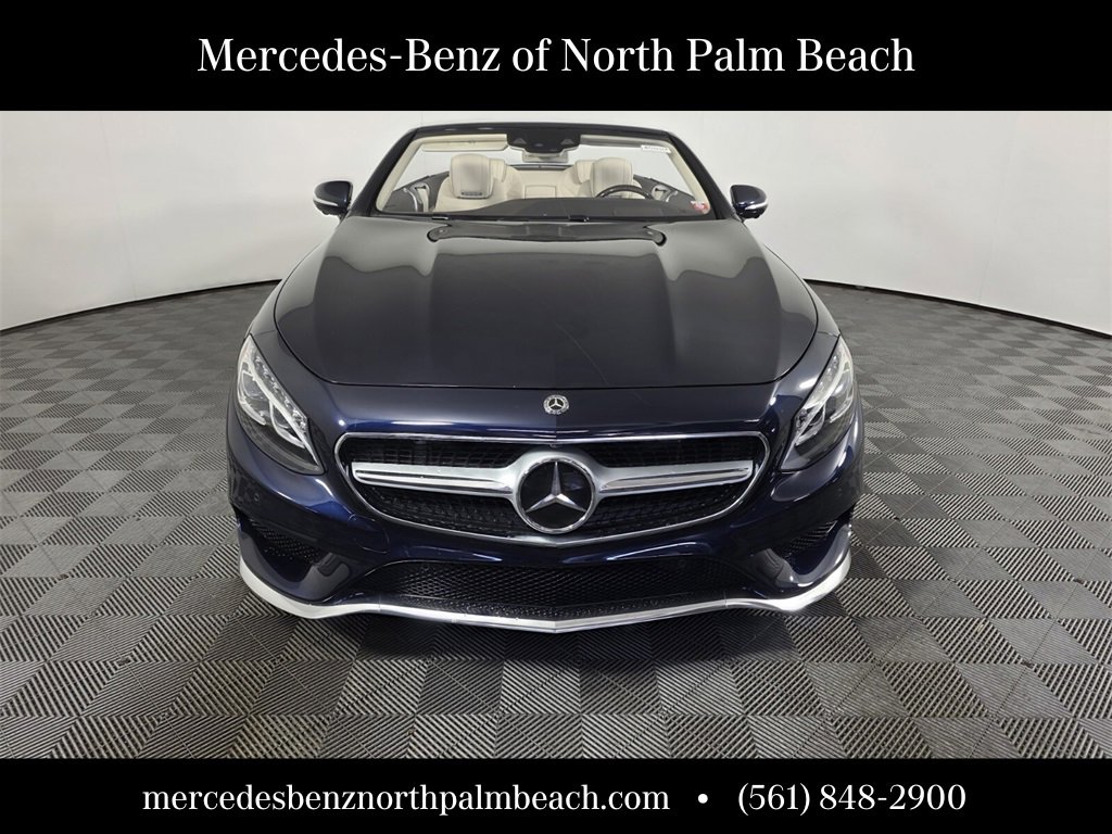 Used 2020 Mercedes-Benz S 560 Cabriolet image 2