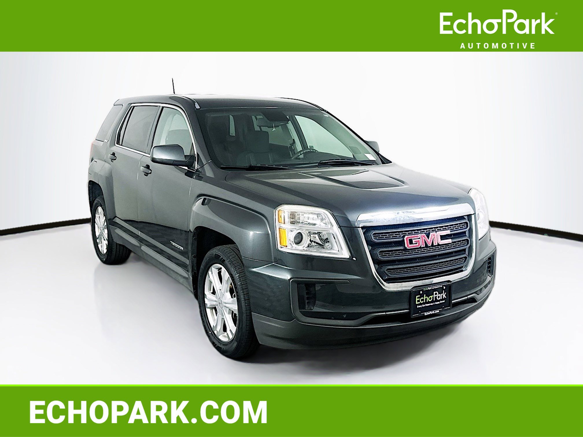 Used 2017 GMC Terrain SLE FWD image 1
