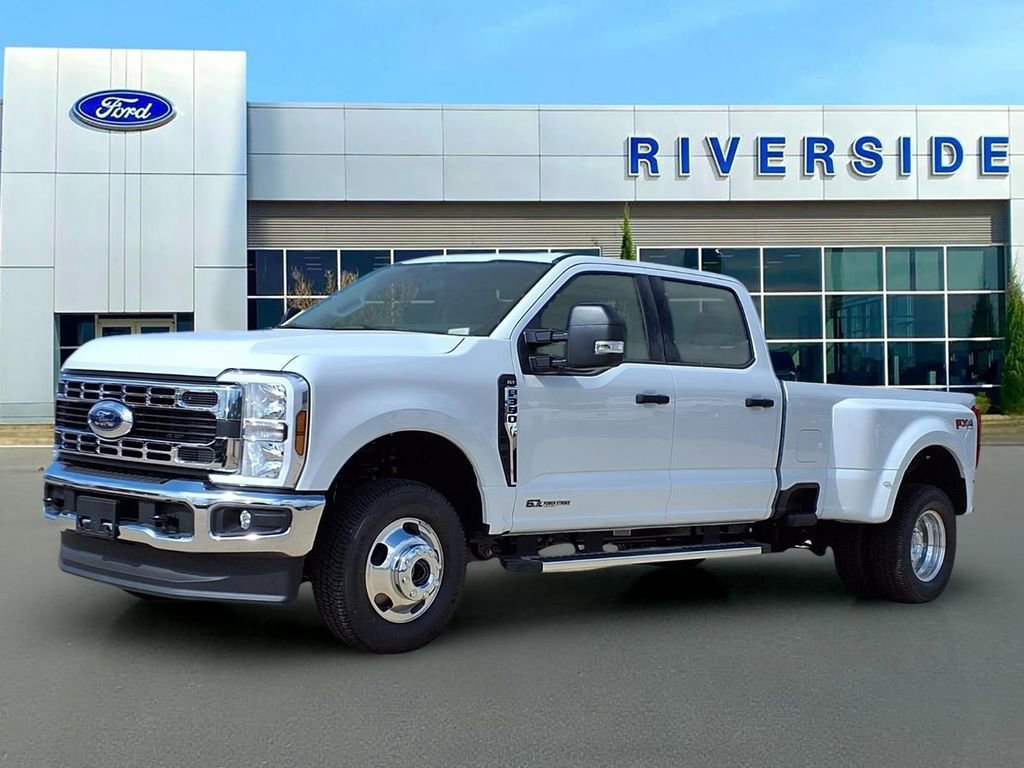 New 2026 Ford F350 XLT AWD/4WD image 3