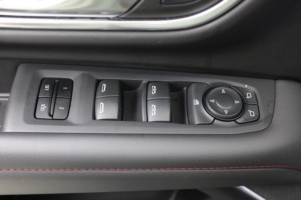 Used 2023 Chevrolet Tahoe RST RWD image 18