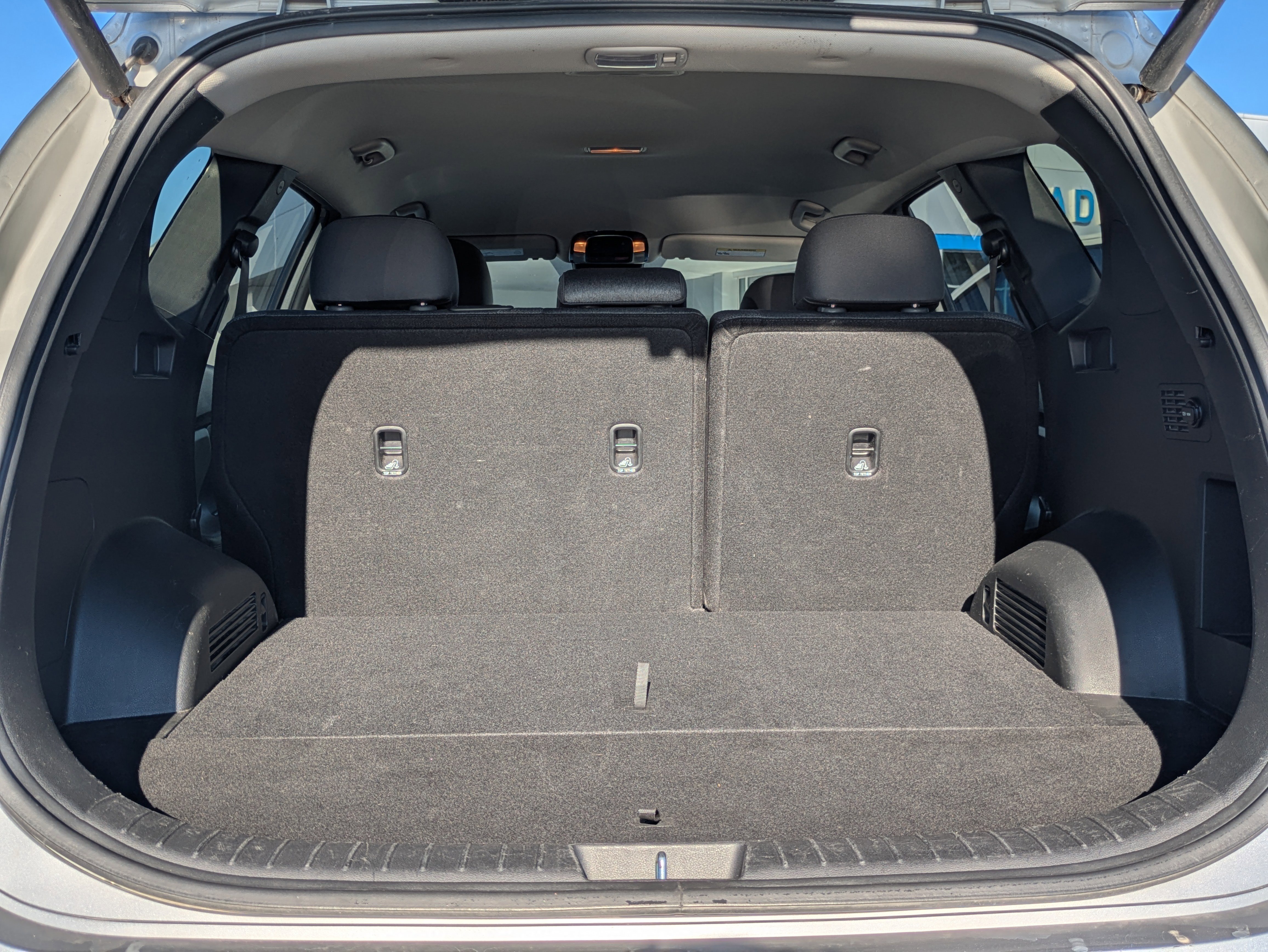 Used 2023 Hyundai Santa Fe SEL image 7