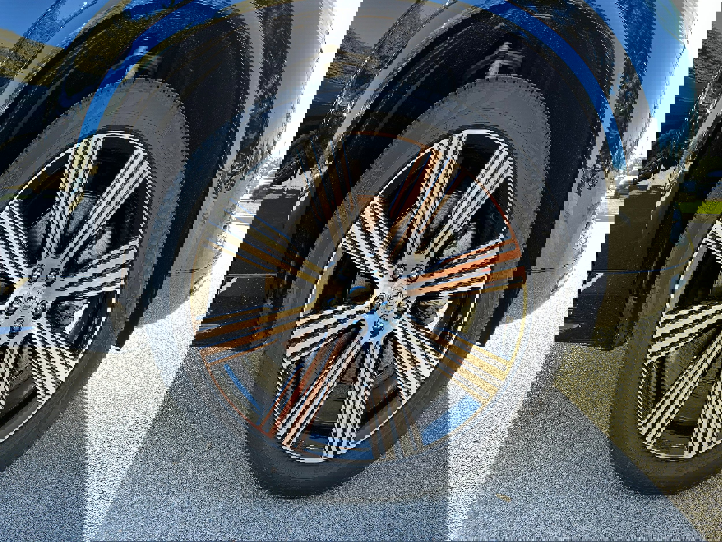 New 2025 Volvo XC90 T8 Plus w/ Protection Package Premier image 7