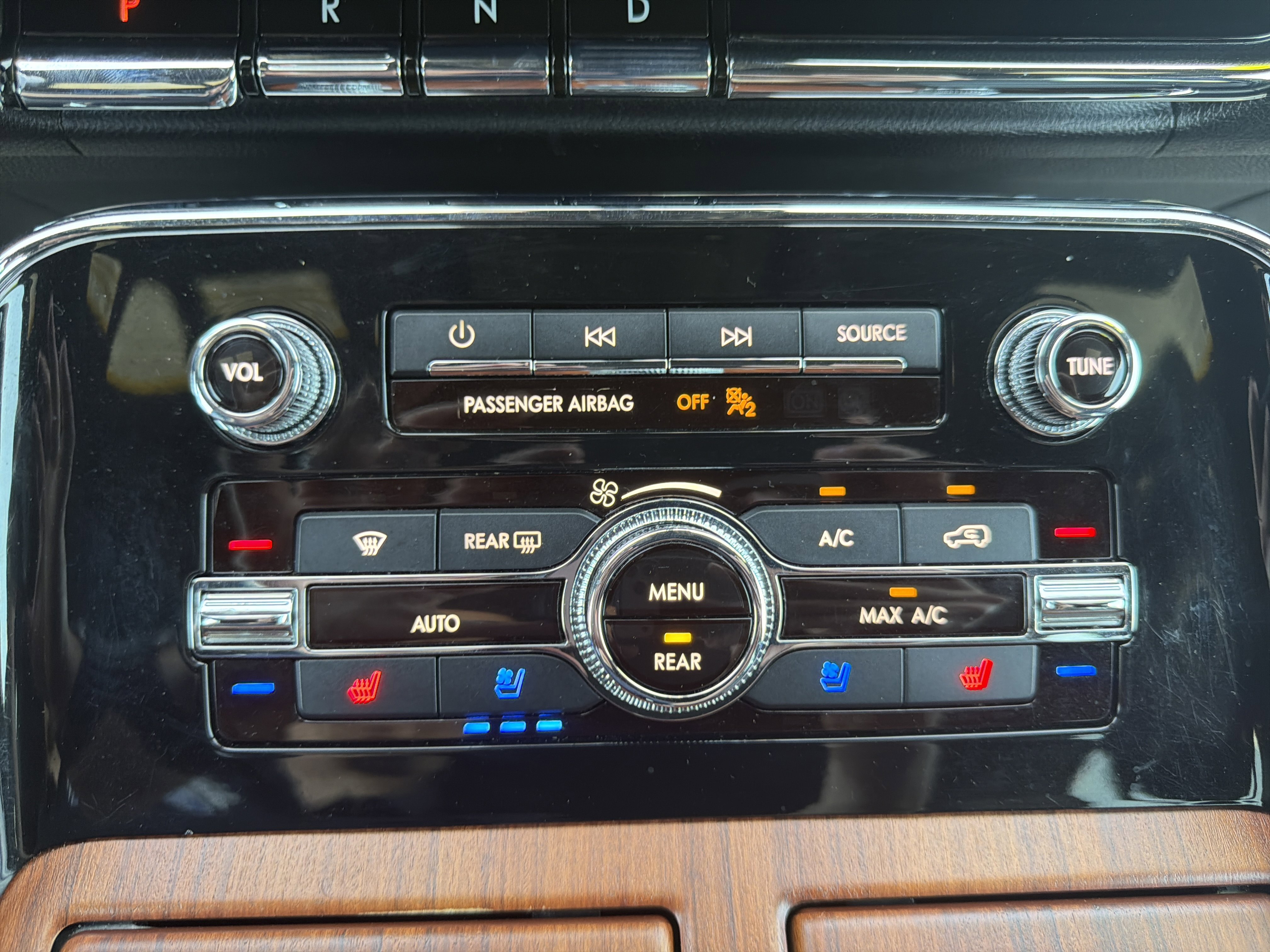 Used 2019 Lincoln Navigator Reserve AWD/4WD image 29
