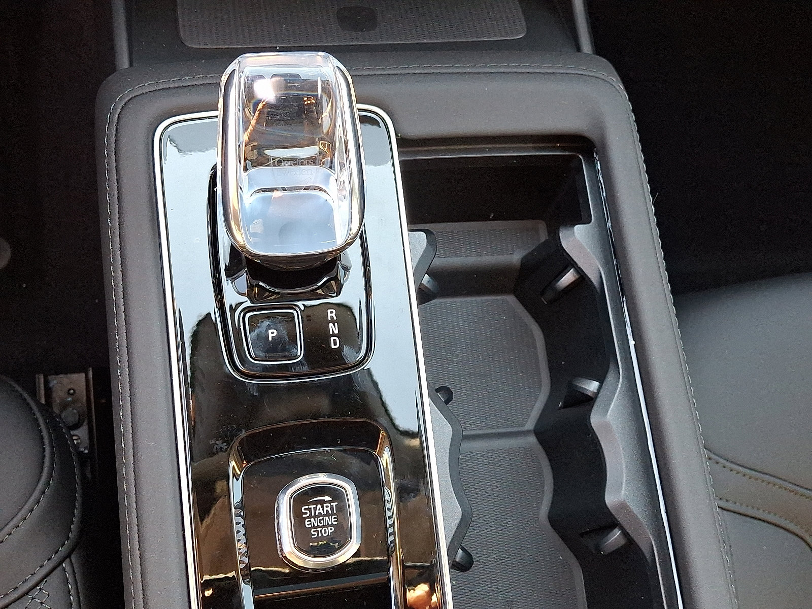 New 2026 Volvo XC90 B6 Plus w/ Protection Package Premier image 10