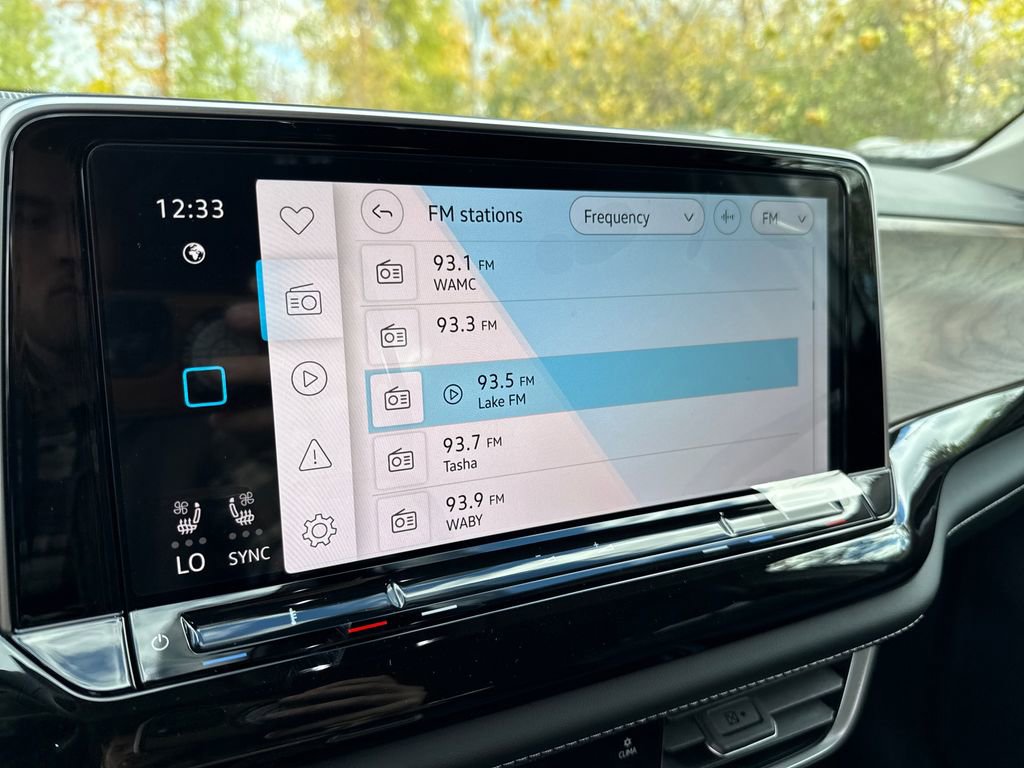 New 2026 Volkswagen Atlas SE image 8