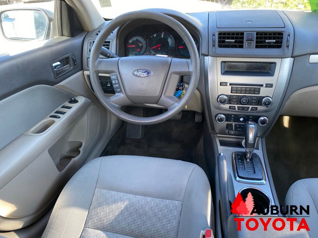 Used 2012 Ford Fusion S FWD image 17
