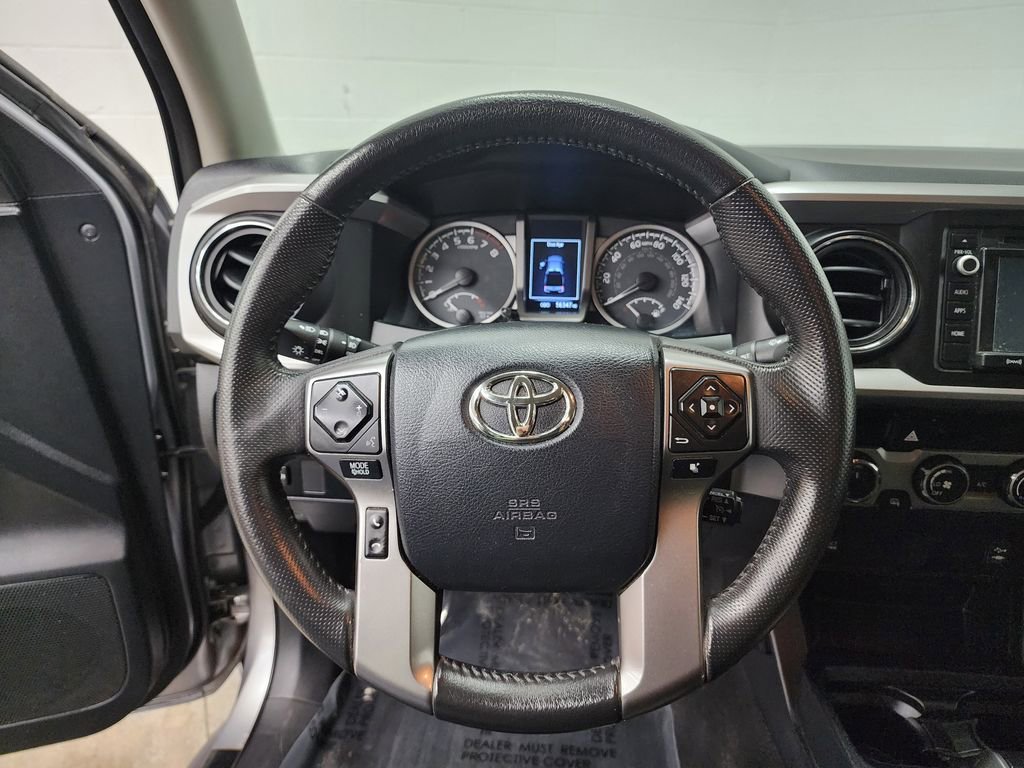 Used 2017 Toyota Tacoma SR5 w/ Tow Package AWD/4WD image 13
