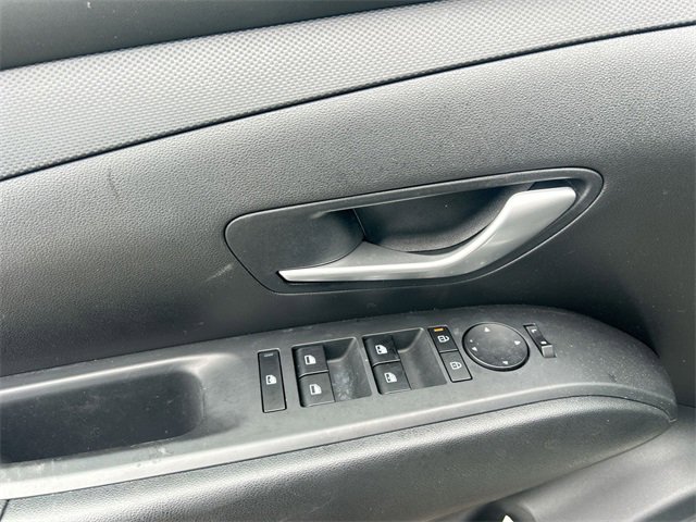 Used 2025 Hyundai Tucson SEL image 17