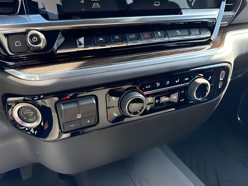 New 2025 Chevrolet Silverado 1500 LT w/ Z71 Off-Road Package image 27