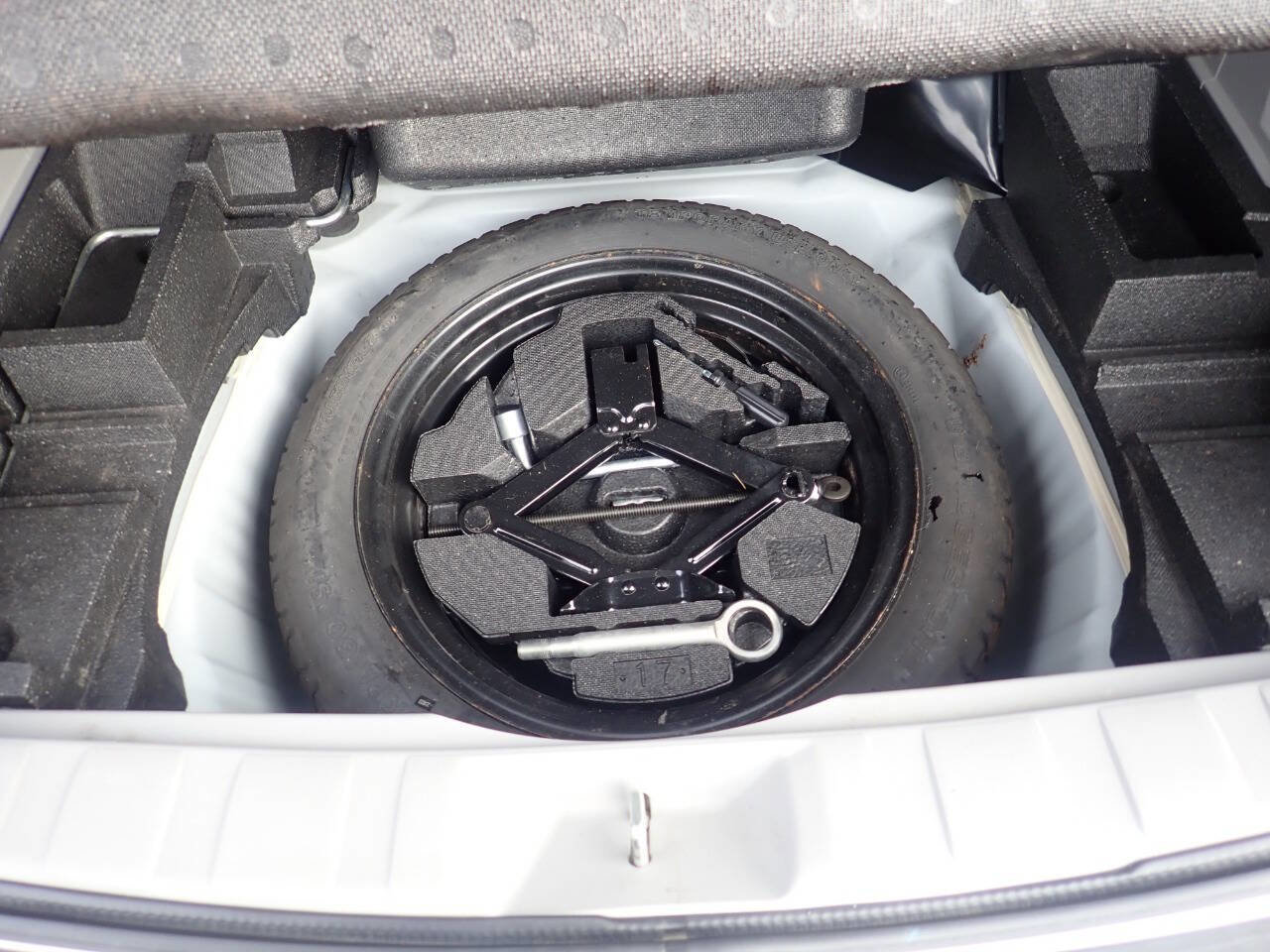 Used 2012 Subaru Forester 2.5X Premium w/ Popular Pkg 3 image 19