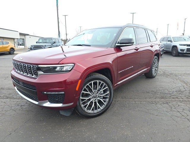 Used 2024 Jeep Grand Cherokee L Summit image 2