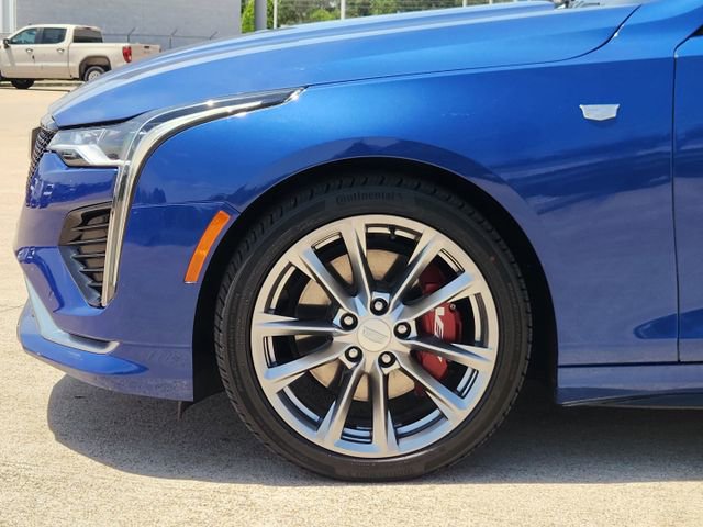 Used 2023 Cadillac CT4 Sport w/ Technology Package RWD image 8