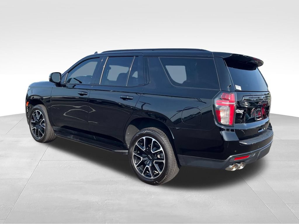 Used 2022 Chevrolet Tahoe RST w/ Sport Performance Package AWD/4WD image 3