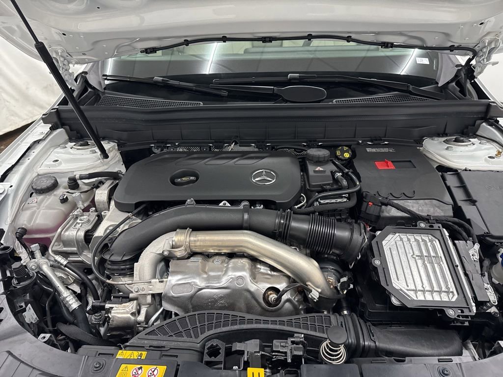 Used 2026 Mercedes-Benz GLB 250 image 31