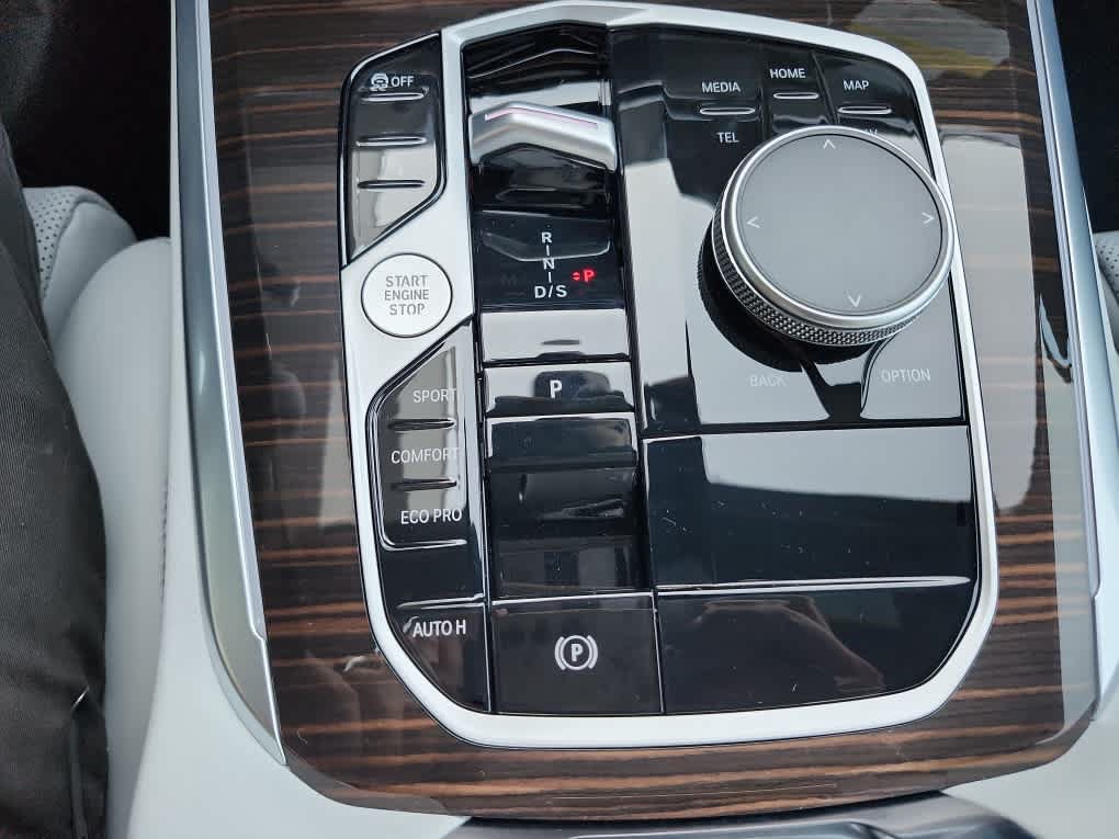 New 2026 BMW X5 sDrive40i w/ M Sport Package RWD image 21