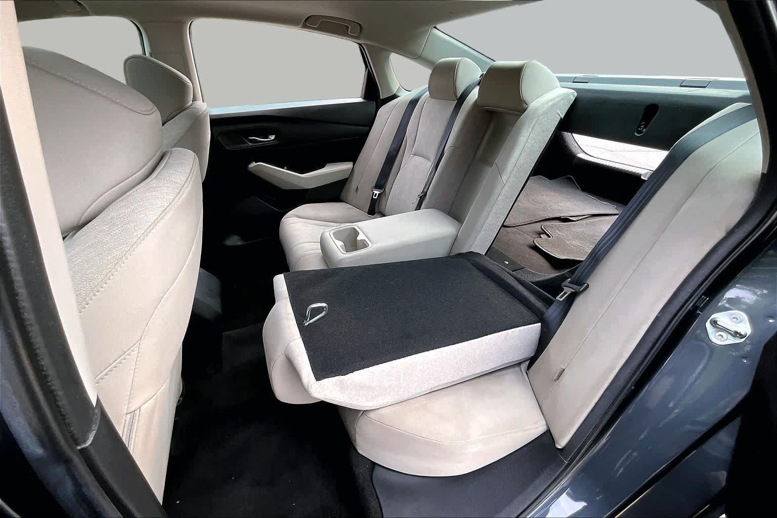 Used 2023 Honda Accord EX image 19