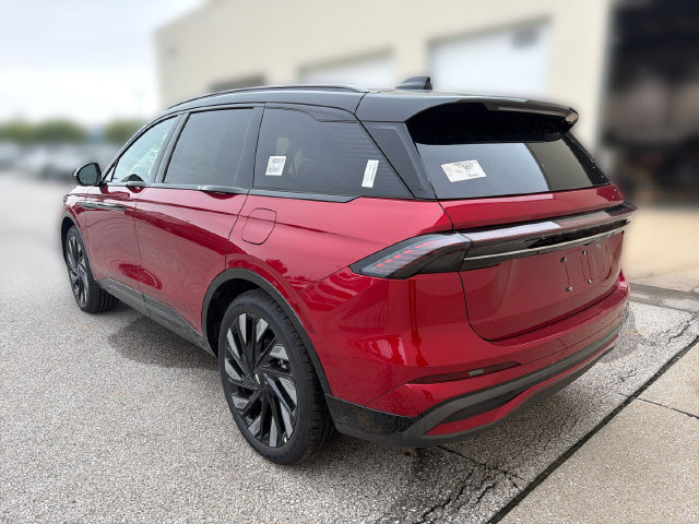 New 2026 Lincoln Nautilus Reserve AWD/4WD image 9