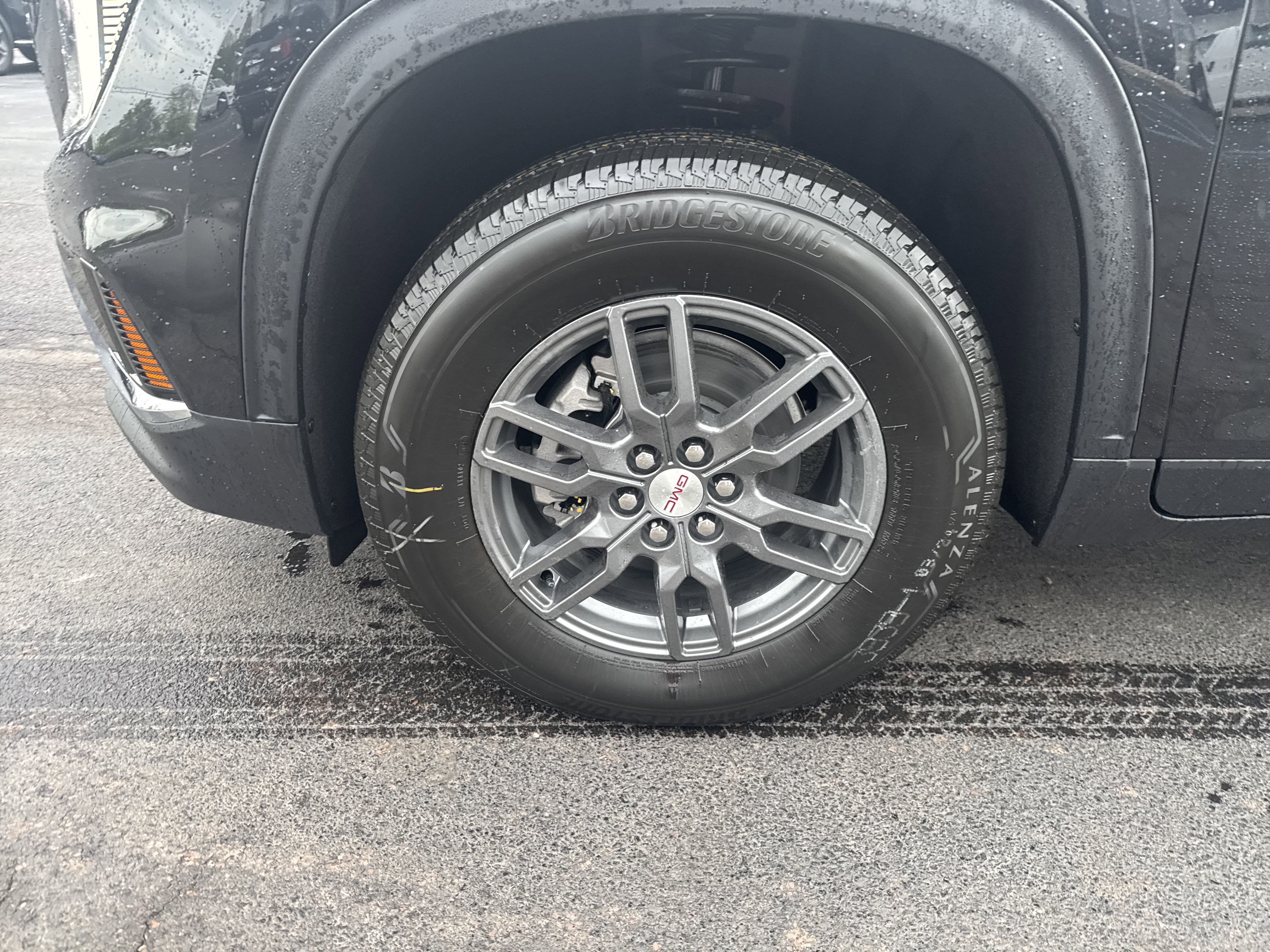 New 2025 GMC Acadia Elevation image 11