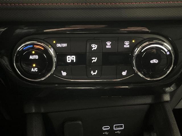 Used 2024 Chevrolet TrailBlazer RS w/ Convenience Package image 20