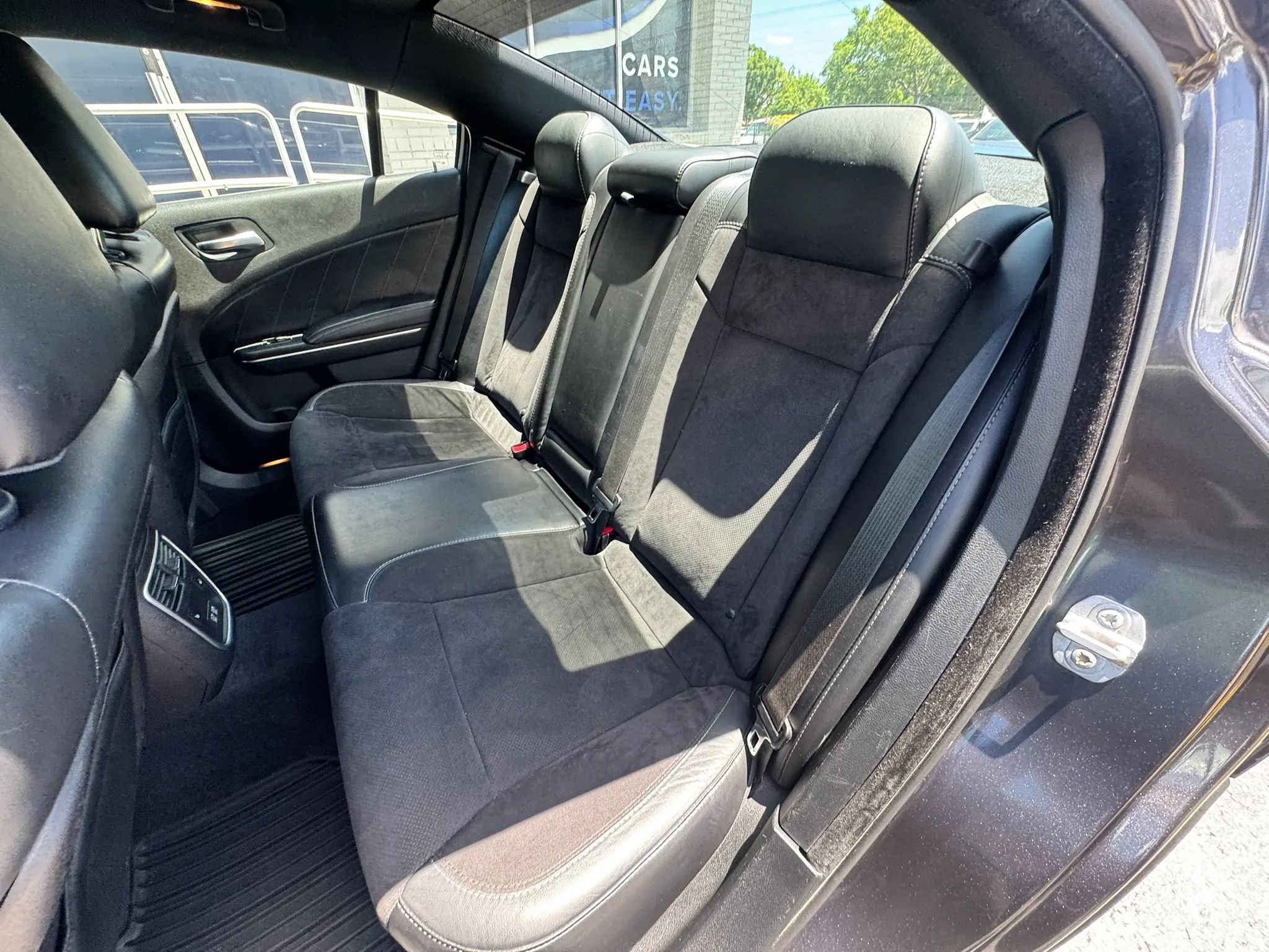 Used 2015 Dodge Charger R/T RWD image 26