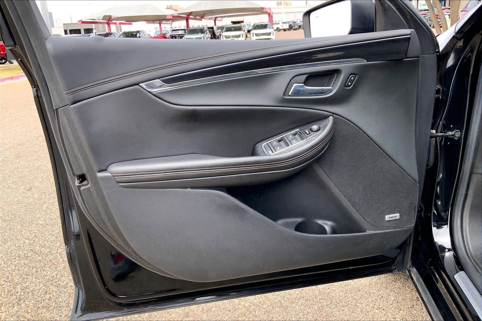 Used 2018 Chevrolet Impala Premier FWD image 22