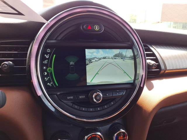 Used 2019 MINI Cooper S w/ Driver Assistance Package FWD image 28