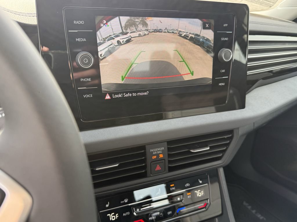 New 2026 Volkswagen Jetta SE image 19
