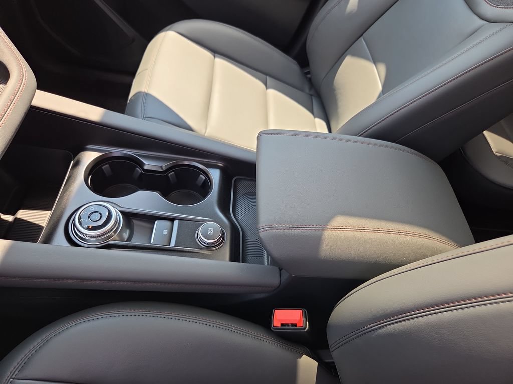New 2027 Ford Explorer Active w/ Active Comfort Package AWD/4WD image 28