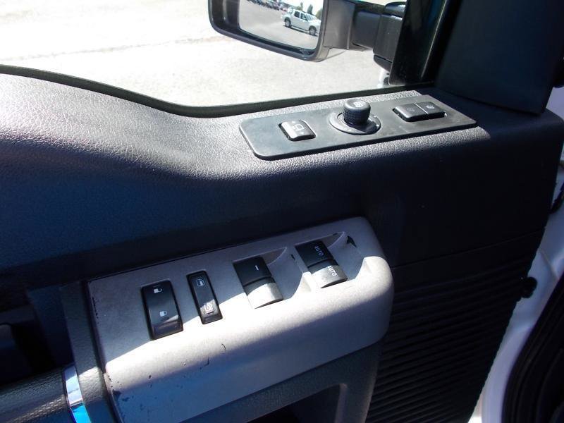 Used 2016 Ford F350 Lariat w/ Lariat Ultimate Package AWD/4WD image 30