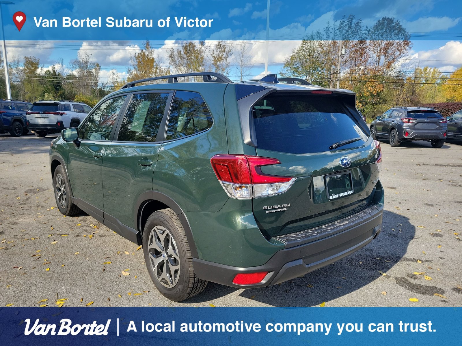 Used 2024 Subaru Forester Premium AWD/4WD image 3
