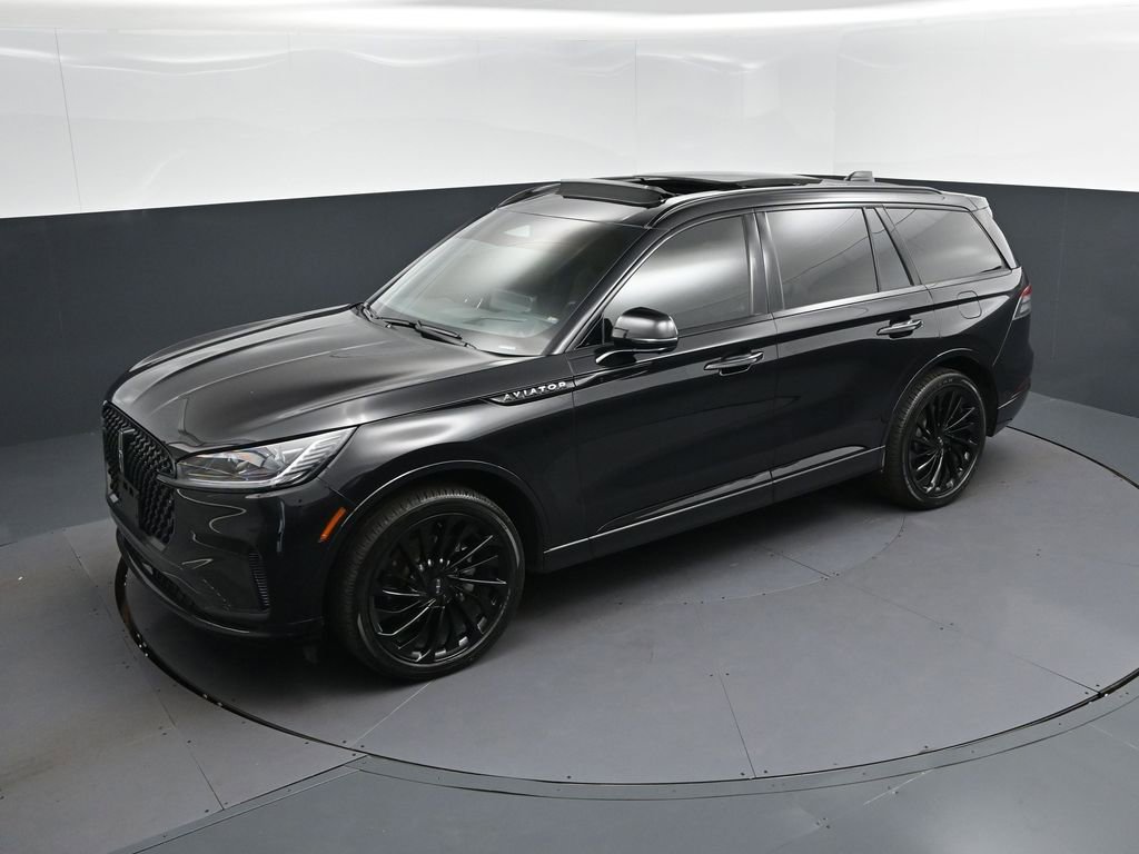 Used 2025 Lincoln Aviator Reserve w/ Equipment Group 201A image 1