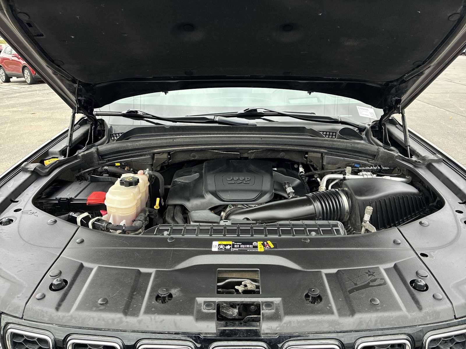 Used 2022 Jeep Grand Cherokee L Overland w/ Advanced Protech Group III image 31