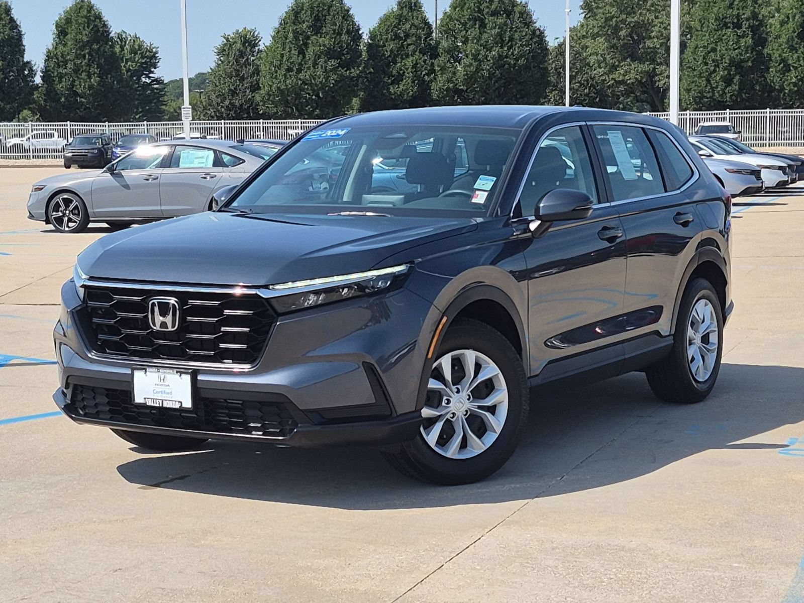 Used 2024 Honda CR-V LX image 2