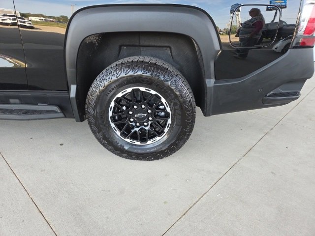 New 2026 Chevrolet Silverado EV Trail Boss image 10