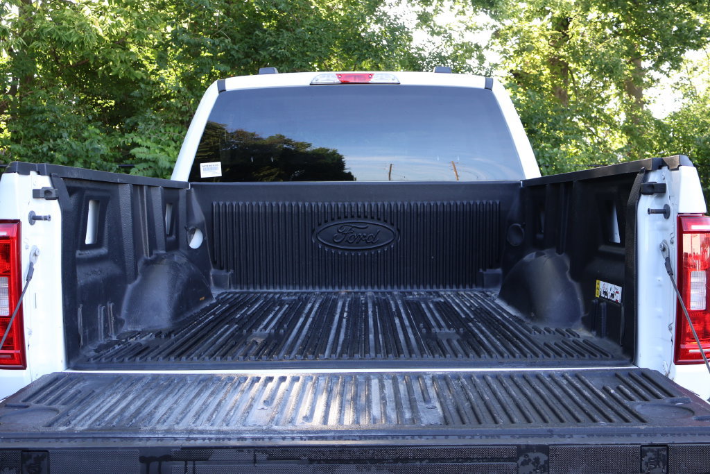 Used 2022 Ford F150 XLT w/ Trailer Tow Package AWD/4WD image 48