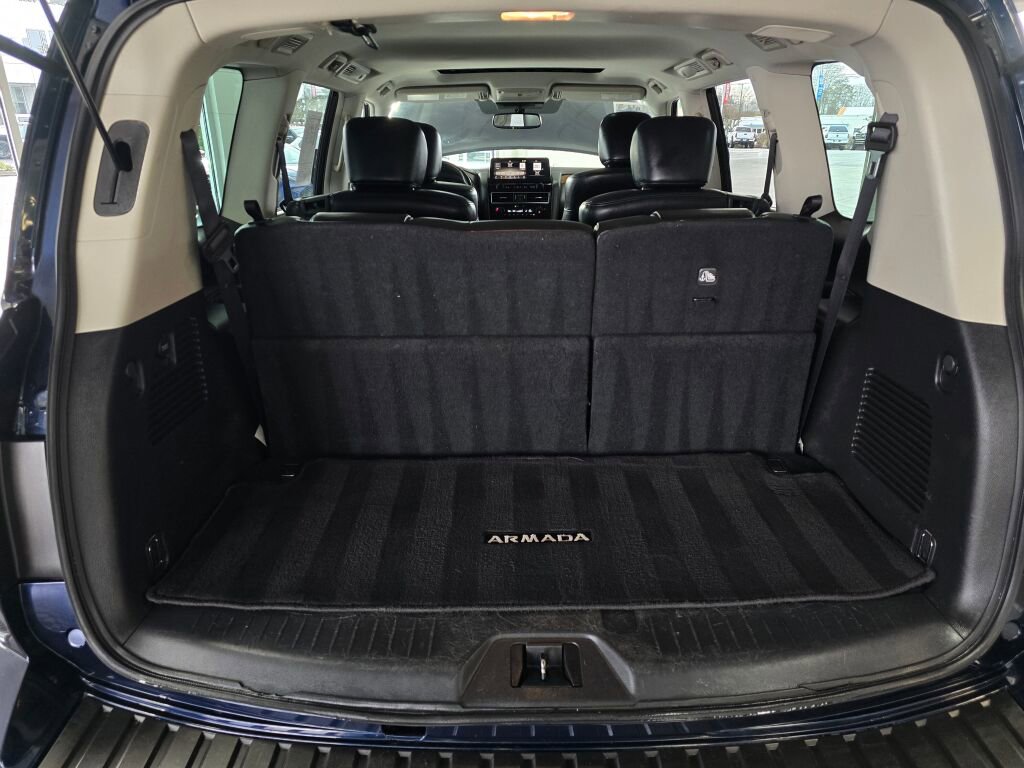 Used 2022 Nissan Armada SL w/ Captain's Chairs Package image 17