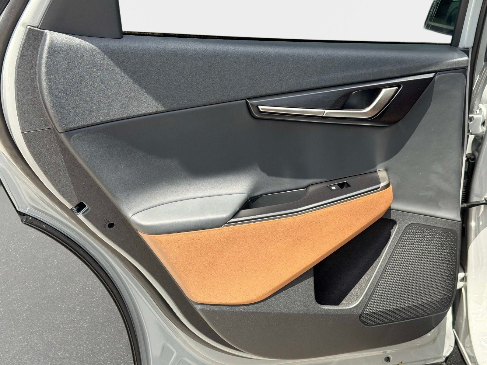 New 2026 Kia EV6 Wind RWD image 10