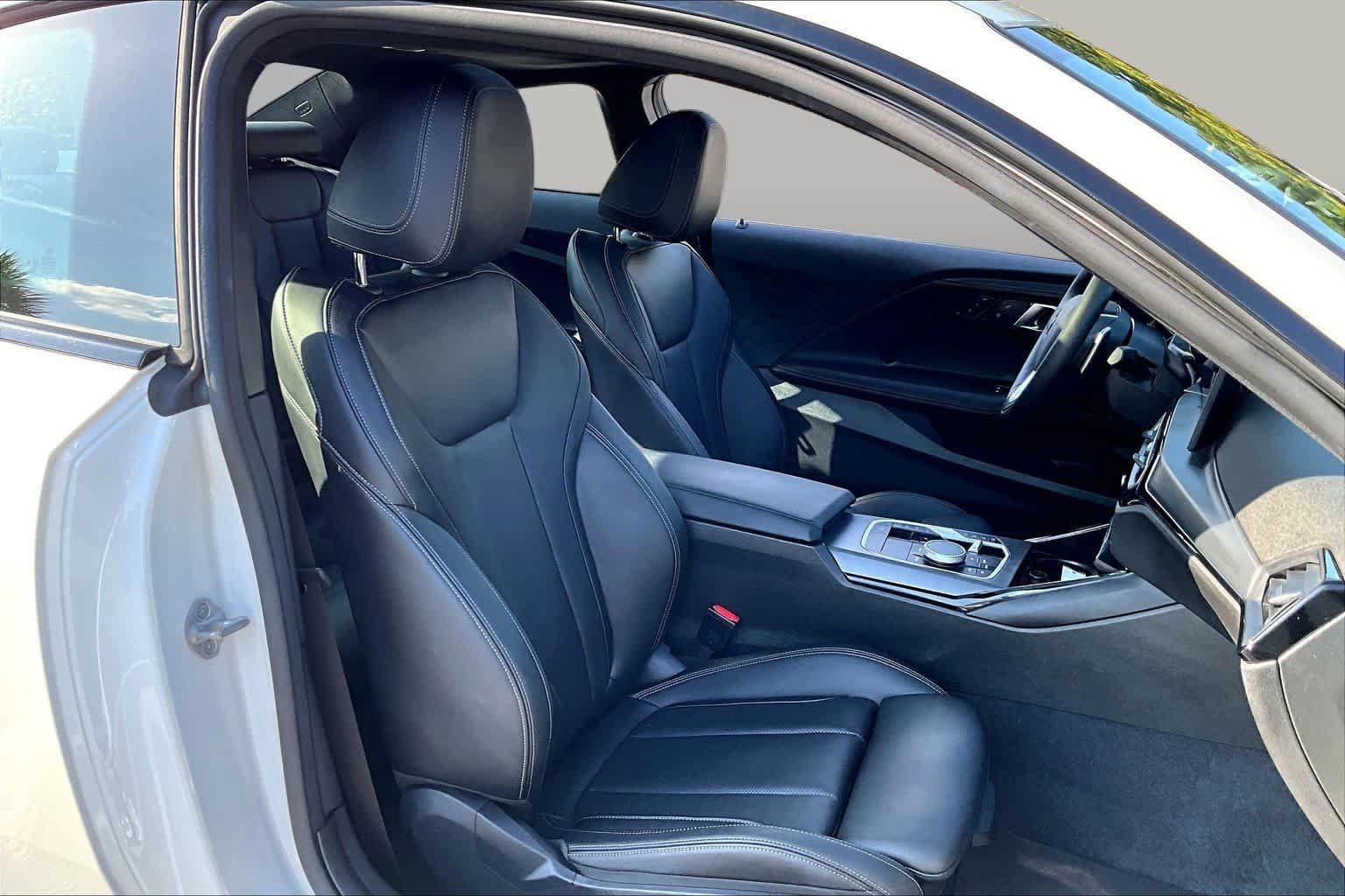 Used 2024 BMW 230i Coupe RWD image 13