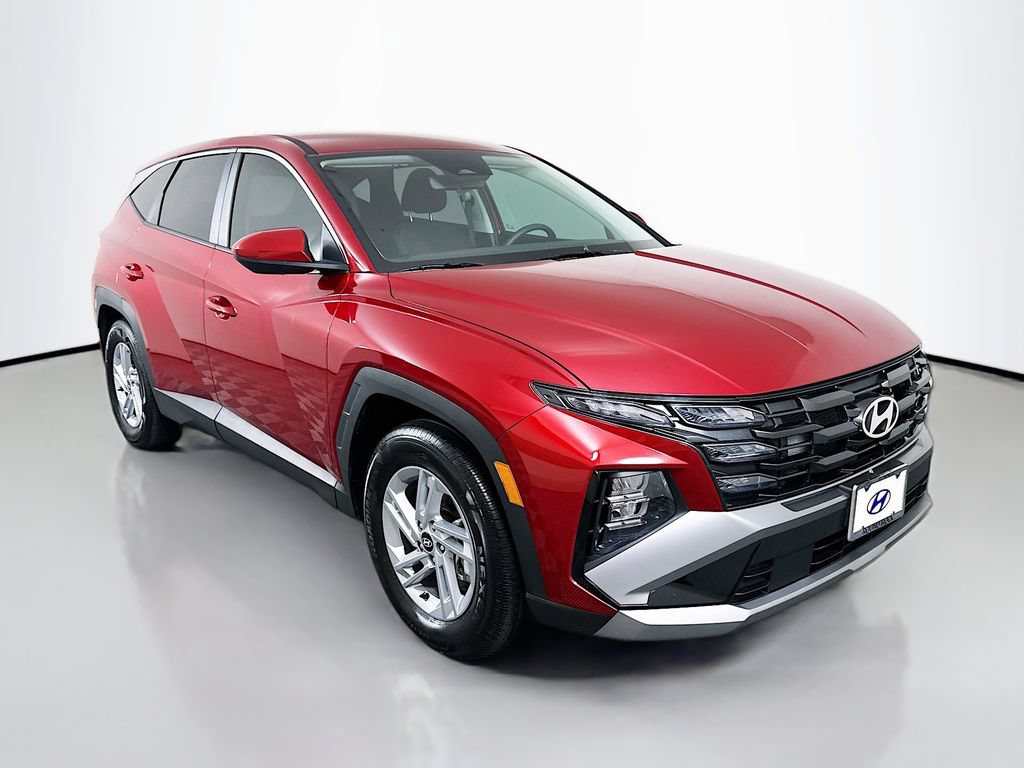 Certified 2026 Hyundai Tucson SE FWD image 3