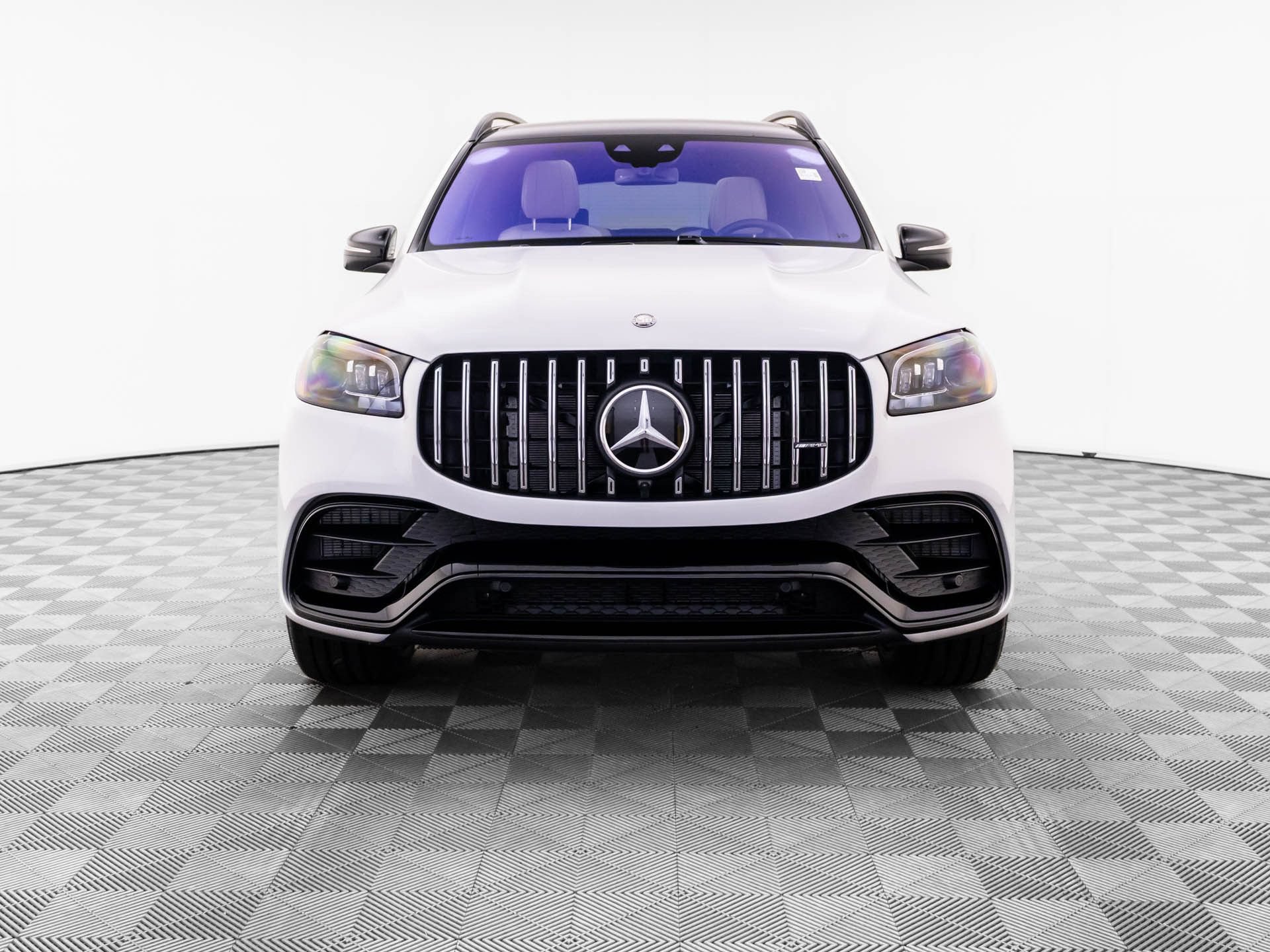 New 2026 Mercedes-Benz GLS 63 AMG 4MATIC image 9