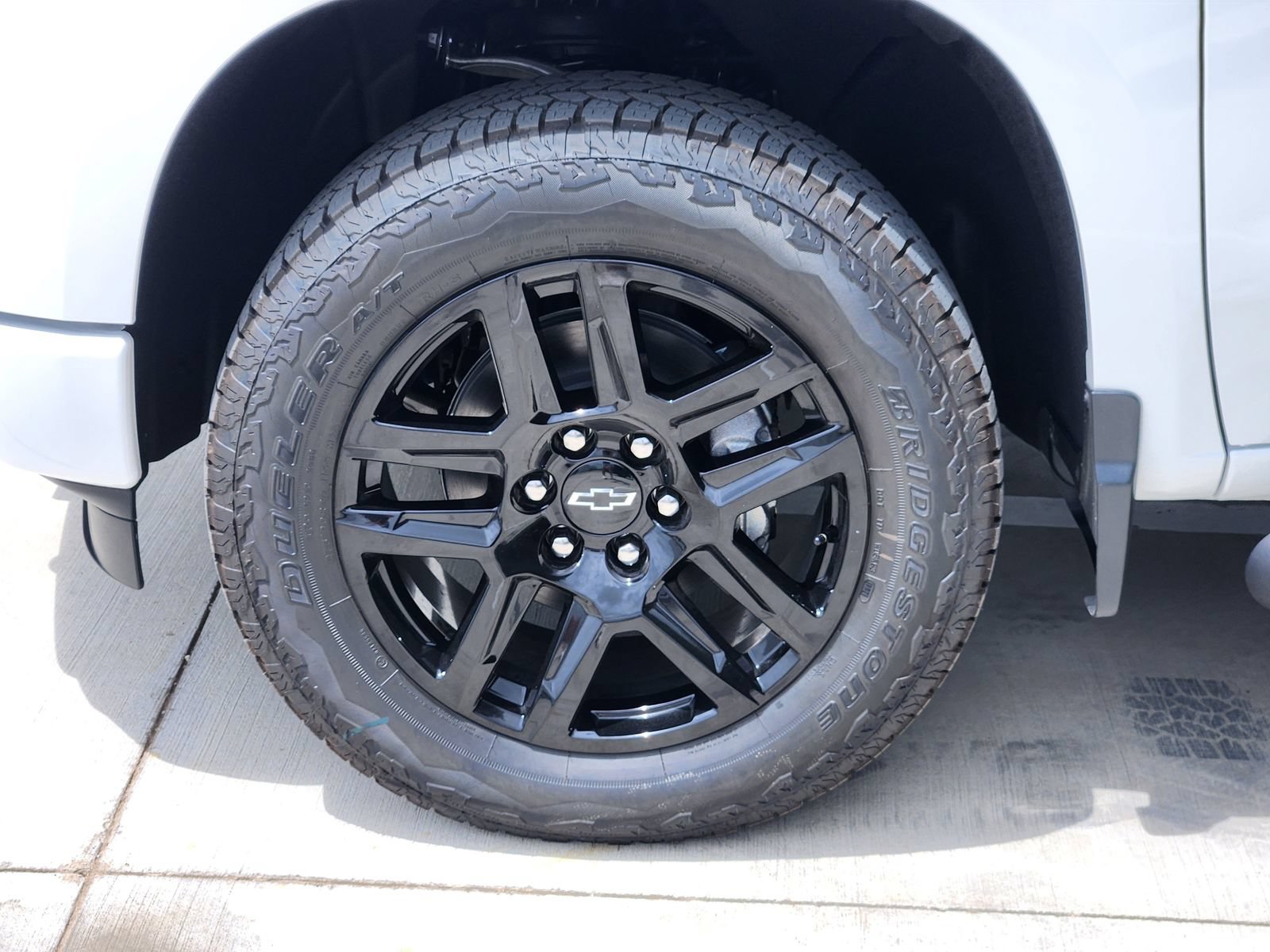 New 2026 Chevrolet Silverado 1500 RST w/ RST Select Package AWD/4WD image 11