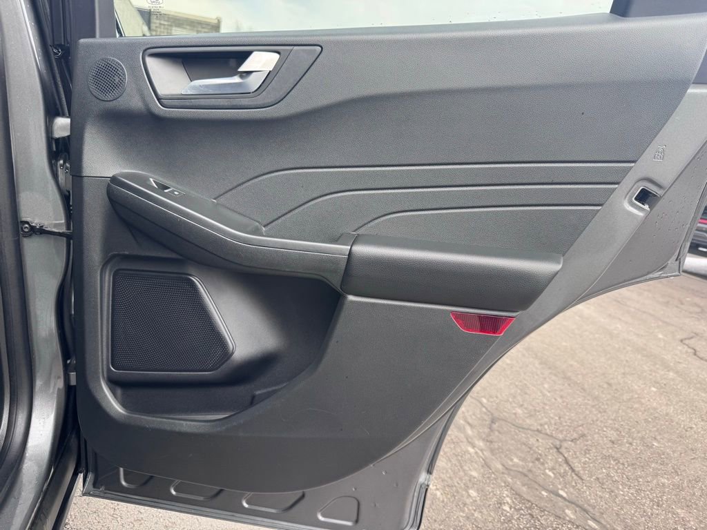 Certified 2023 Ford Escape SE w/ PHEV Premium Package image 26