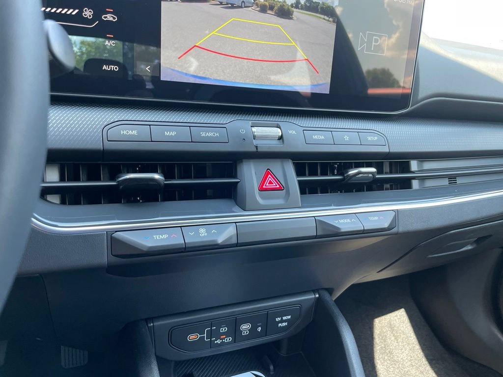 New 2026 Kia K4 EX w/ GT-Line Sunroof Package FWD image 17
