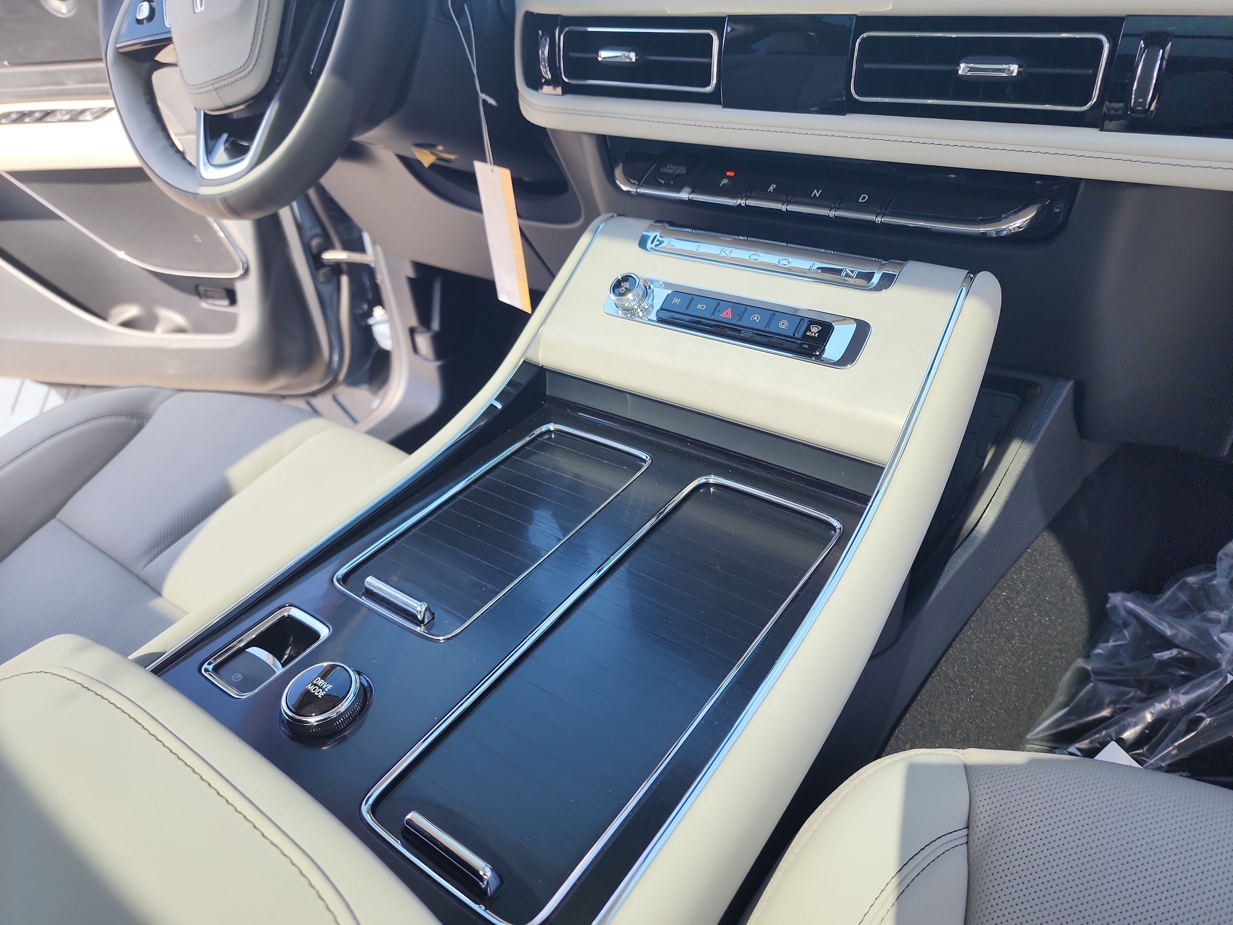 New 2026 Lincoln Aviator Reserve RWD image 28