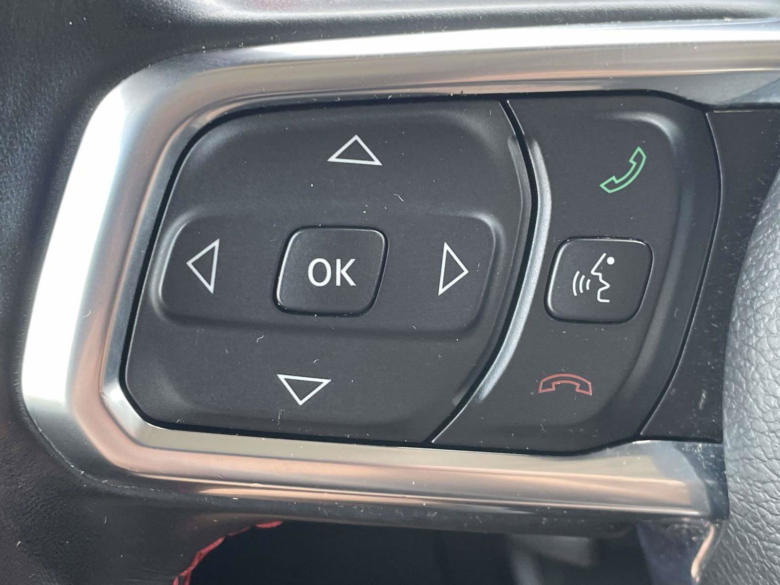 Used 2021 Jeep Gladiator Rubicon w/ Cold Weather Group AWD/4WD image 23