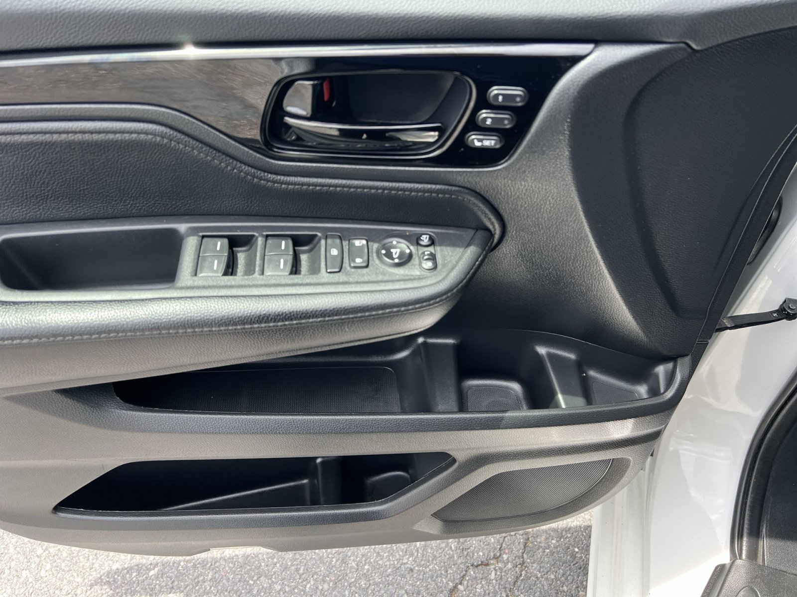 Used 2024 Honda Odyssey Elite image 15