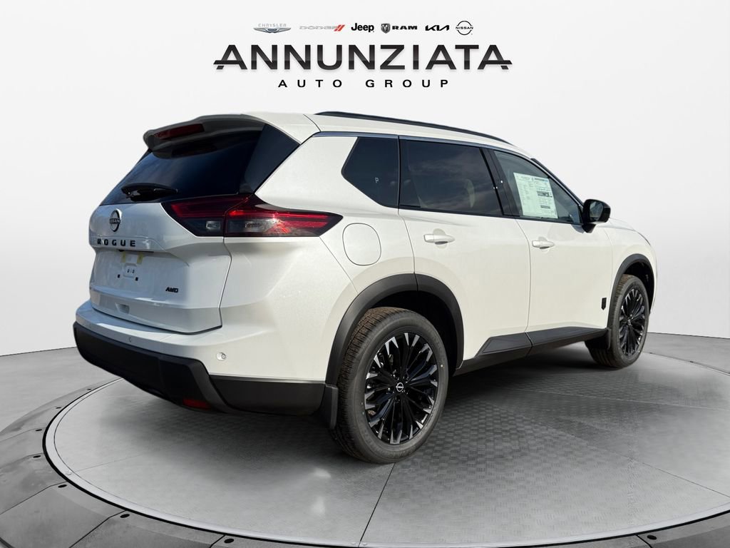 New 2026 Nissan Rogue Dark Armor image 5