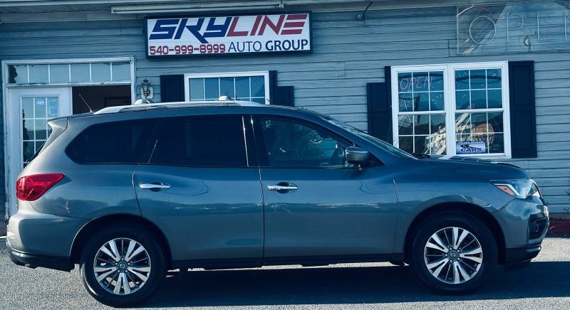 Used 2018 Nissan Pathfinder SV w/ SV Tech Package