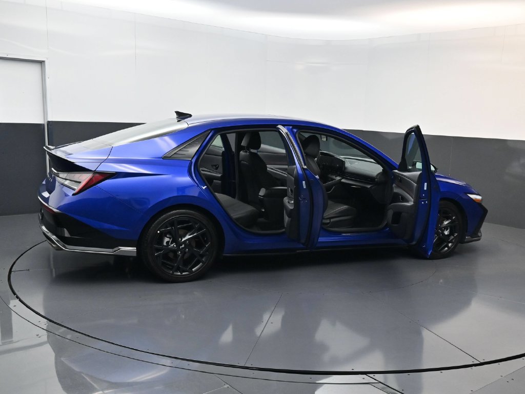 Used 2025 Hyundai Elantra N Line FWD image 29