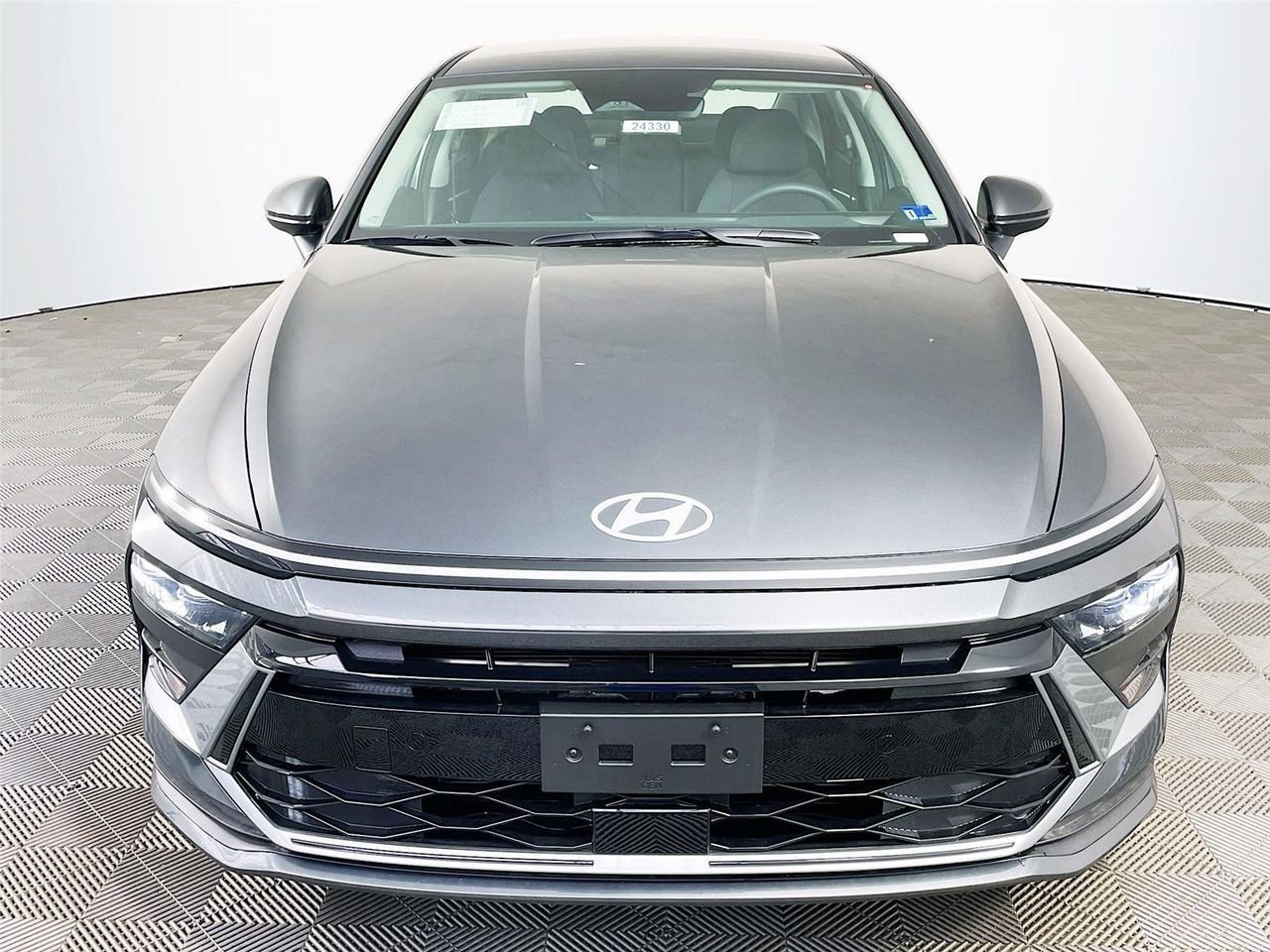 New 2026 Hyundai Sonata SE FWD image 2